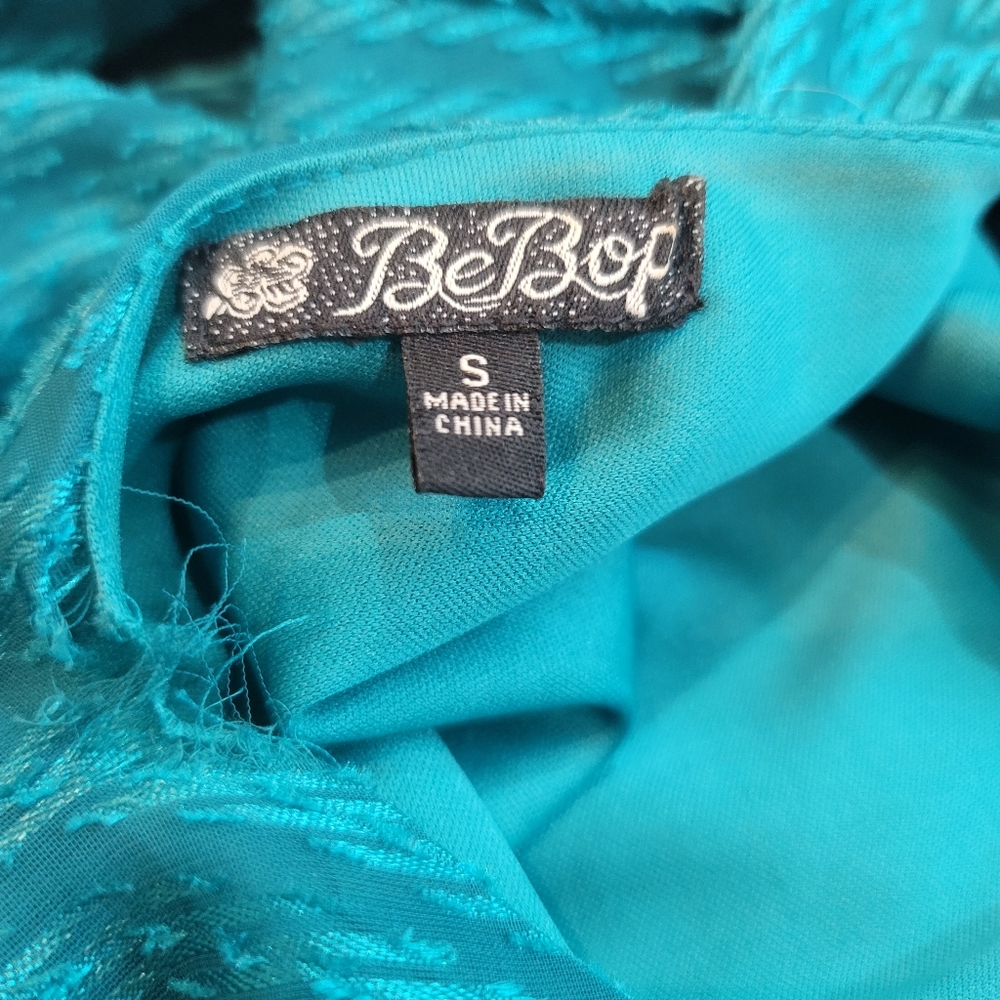 Dress - Picture 8 of 9